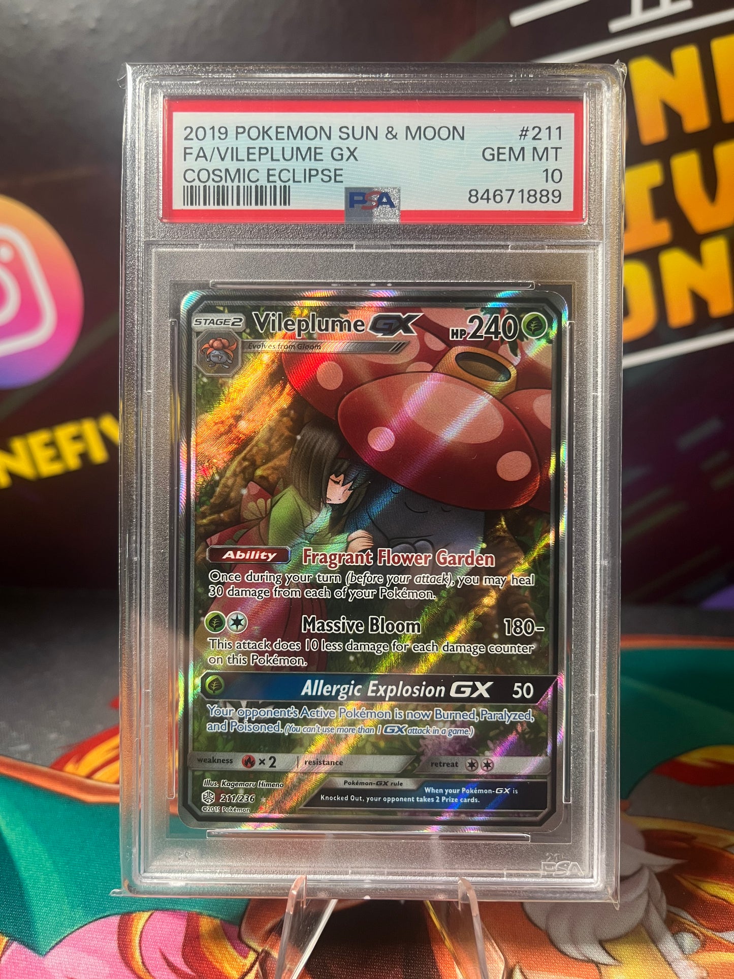 Vileplume GX - Cosmic Eclipse 211/236 - PSA 10